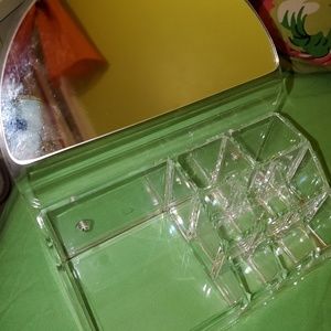 Makeup organizer with mirrror